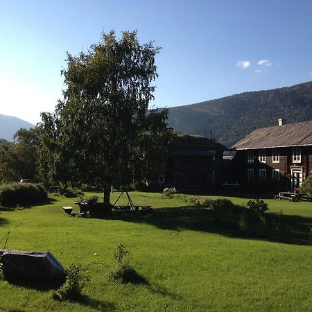 Villa Kvaale Gard à Lom Extérieur photo