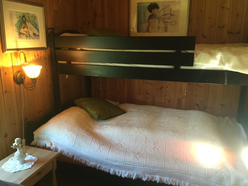 Villa Kvaale Gard à Lom Chambre photo