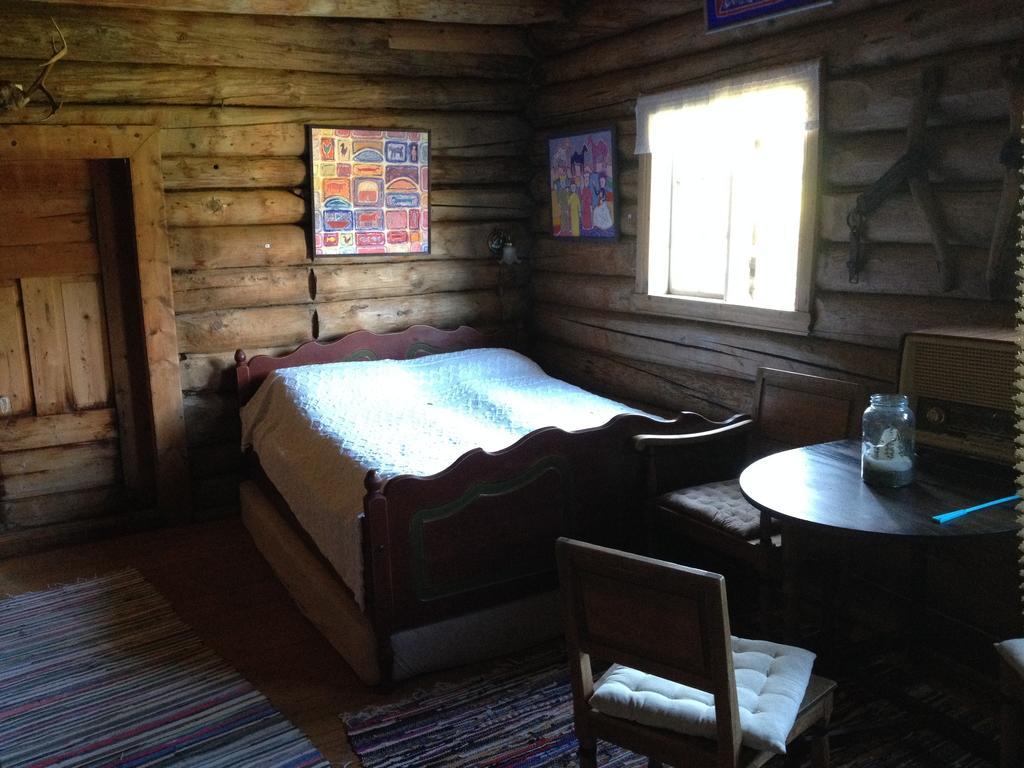 Villa Kvaale Gard à Lom Chambre photo